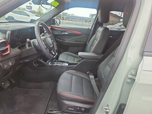 Used 2024 Chevrolet TrailBlazer RS w/ Driver Confidence Package AWD/4WD image 10