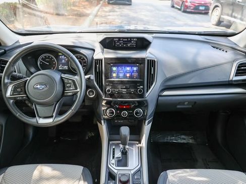 Certified 2023 Subaru Forester Premium AWD/4WD image 6
