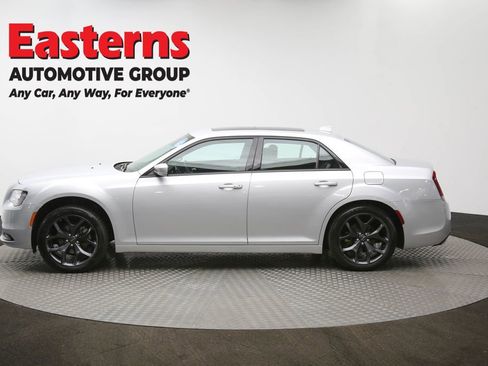 Used 2023 Chrysler 300 S image 62