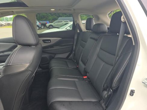 Used 2024 Nissan Murano SL w/ Cargo Package AWD/4WD image 4
