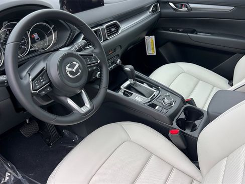 New 2025 MAZDA CX-5 AWD 2.5 S w/ Preferred Package image 11