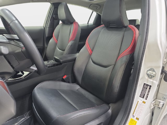 Certified 2024 Toyota Prius Prime FWD image 12