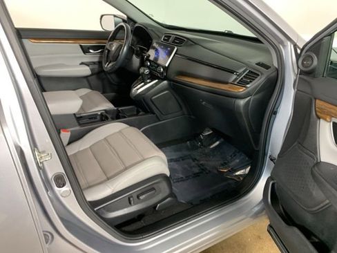 Used 2019 Honda CR-V Touring image 28