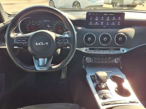Used 2023 Kia Stinger GT2 image 5