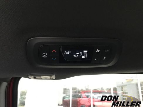 New 2026 Chrysler Pacifica Limited w/ Trailer Tow Group image 35