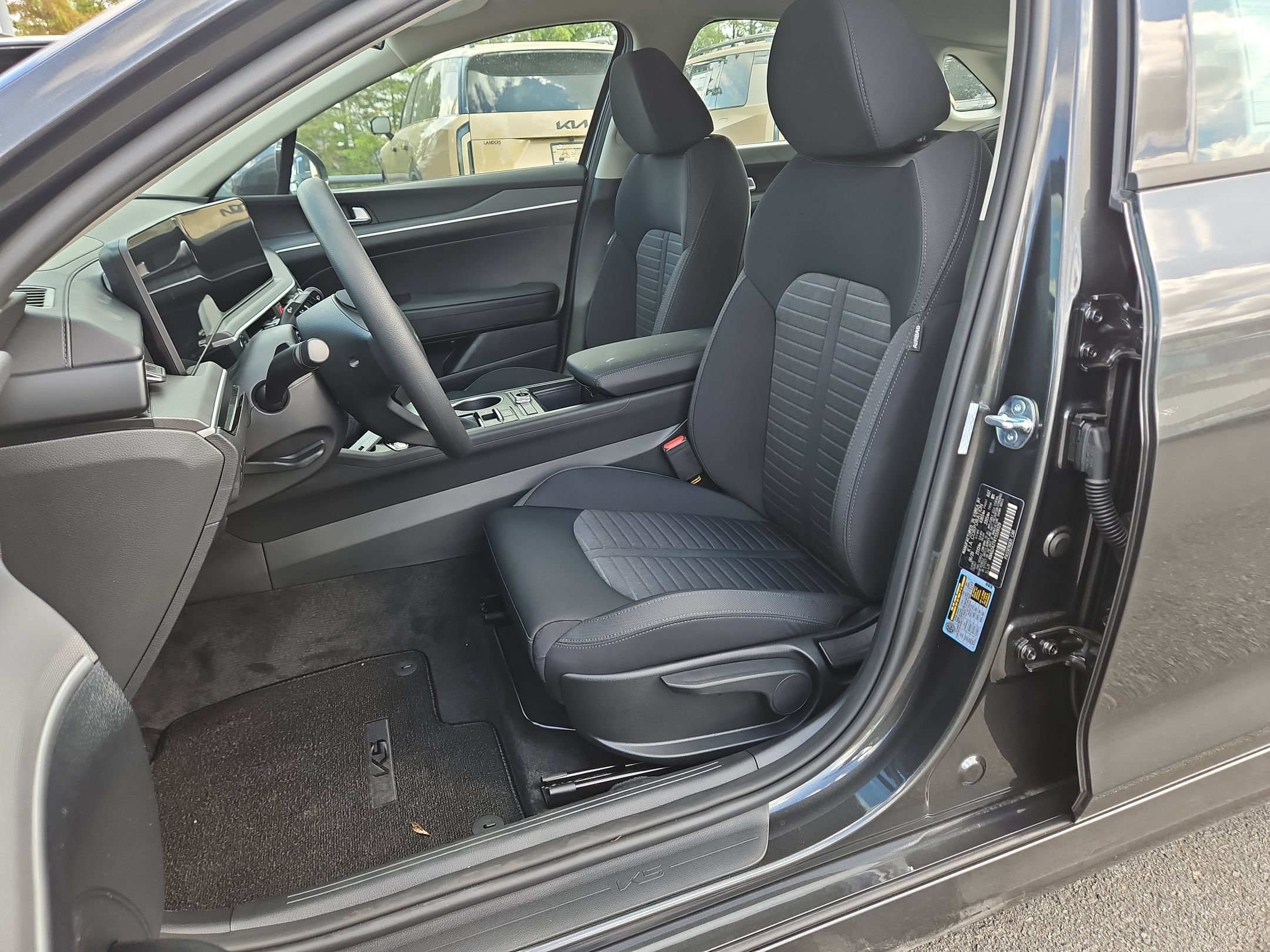 New 2026 Kia K5 LXS FWD image 19