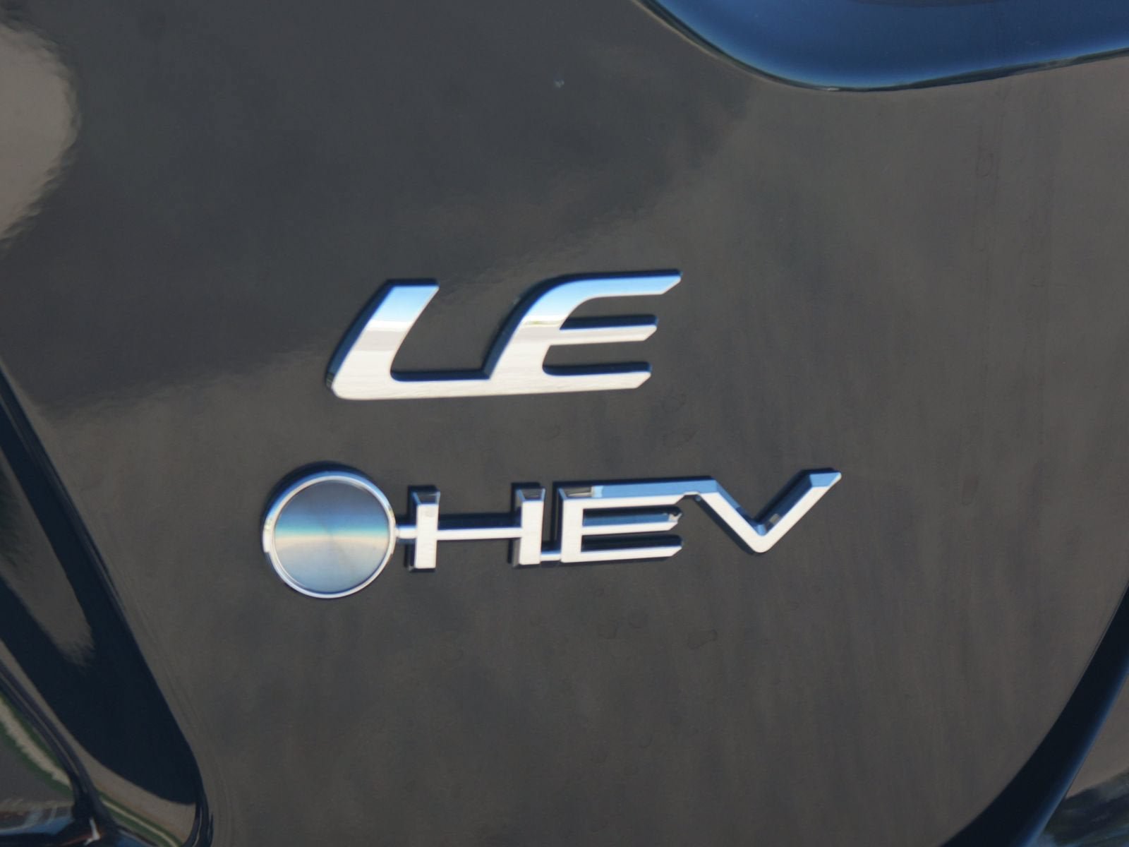 Used 2025 Toyota Corolla LE FWD image 17