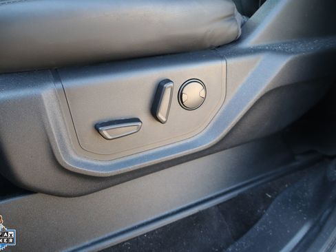 Used 2022 Ford Expedition XLT AWD/4WD image 13