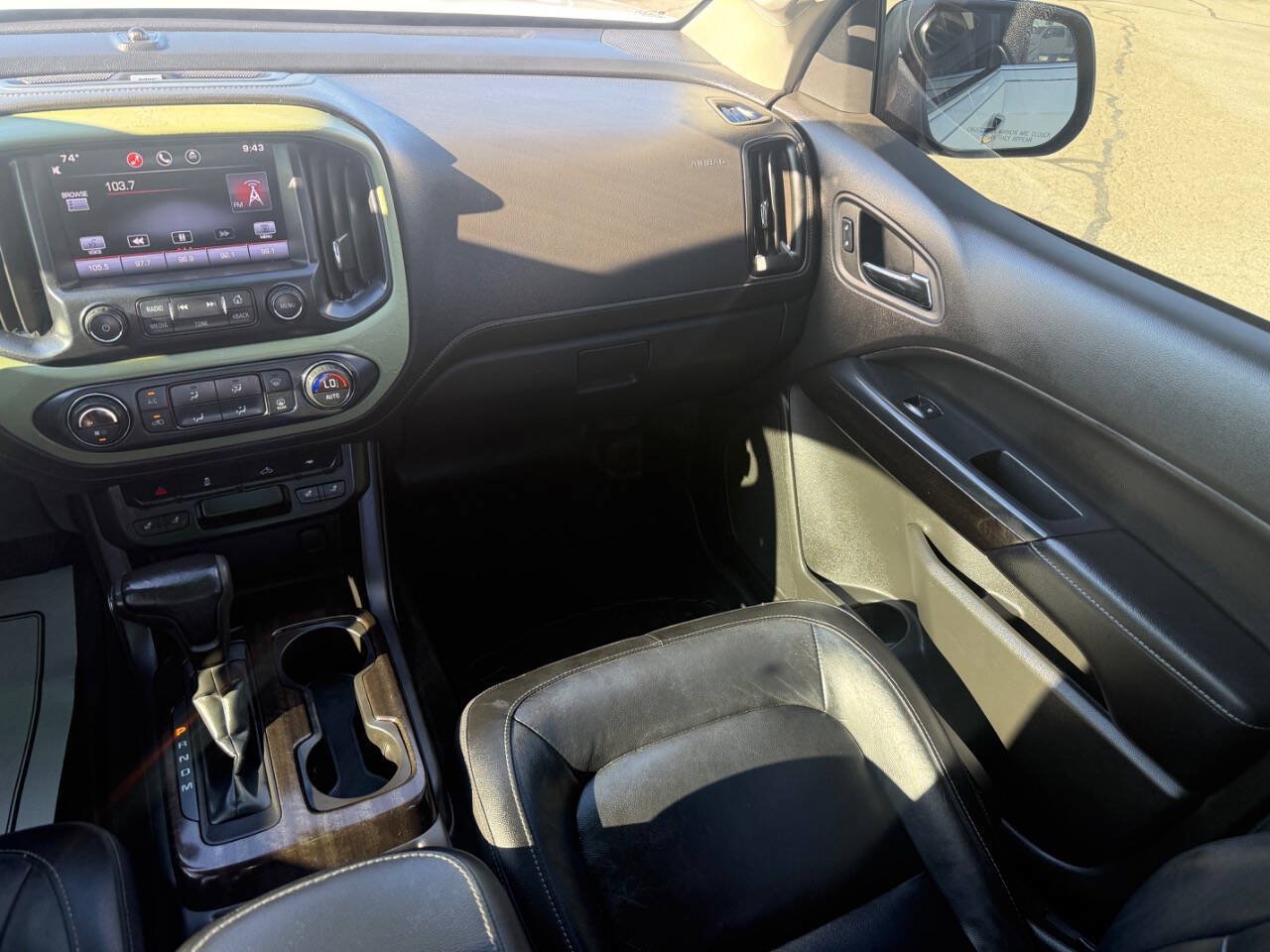 Used 2015 GMC Canyon SLT AWD/4WD image 36