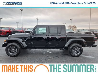 New 2026 Jeep Gladiator Sport