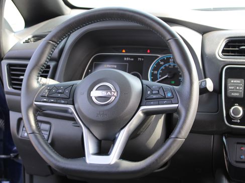 Used 2024 Nissan Leaf SV Plus FWD image 23