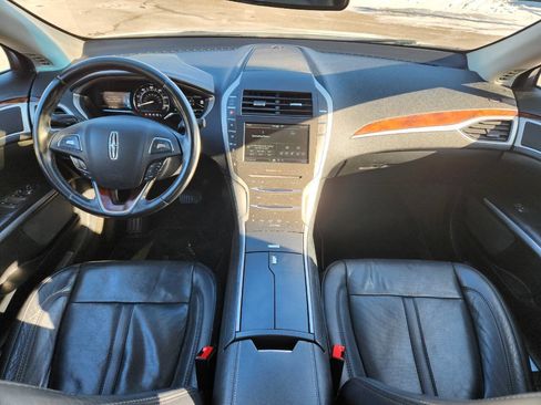 Used 2016 Lincoln MKZ Base 4dr Sedan w/ Equipment Group 600A Reserve image 3