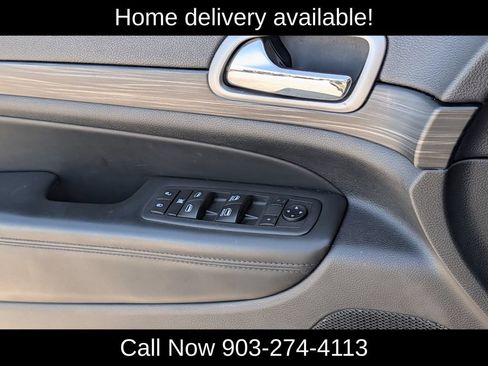 Used 2020 Jeep Grand Cherokee Altitude AWD/4WD image 29