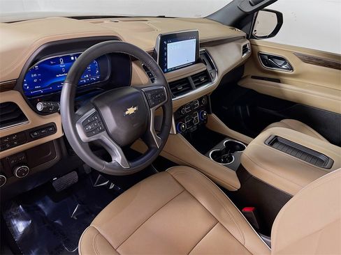 Used 2023 Chevrolet Tahoe Premier image 10