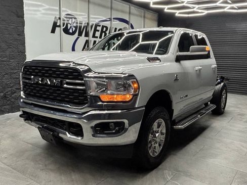 Used 2022 RAM 2500 Big Horn w/ Level A Equipment Group AWD/4WD image 2