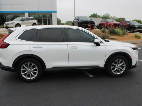 Used 2025 Honda CR-V EX-L image 9