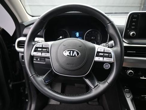 Used 2020 Kia Telluride S FWD image 7