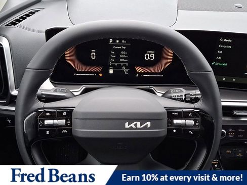 New 2026 Kia Sorento S w/ S Panoramic Sunroof Package image 15