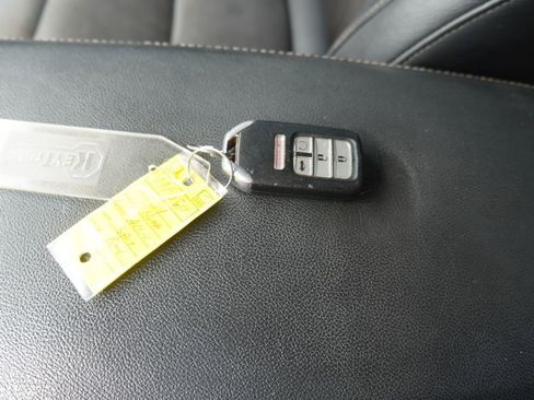 Used 2019 Honda Accord Sport image 28