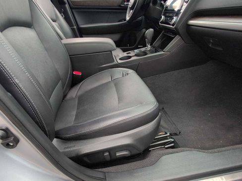 Used 2018 Subaru Outback 2.5i Limited image 21