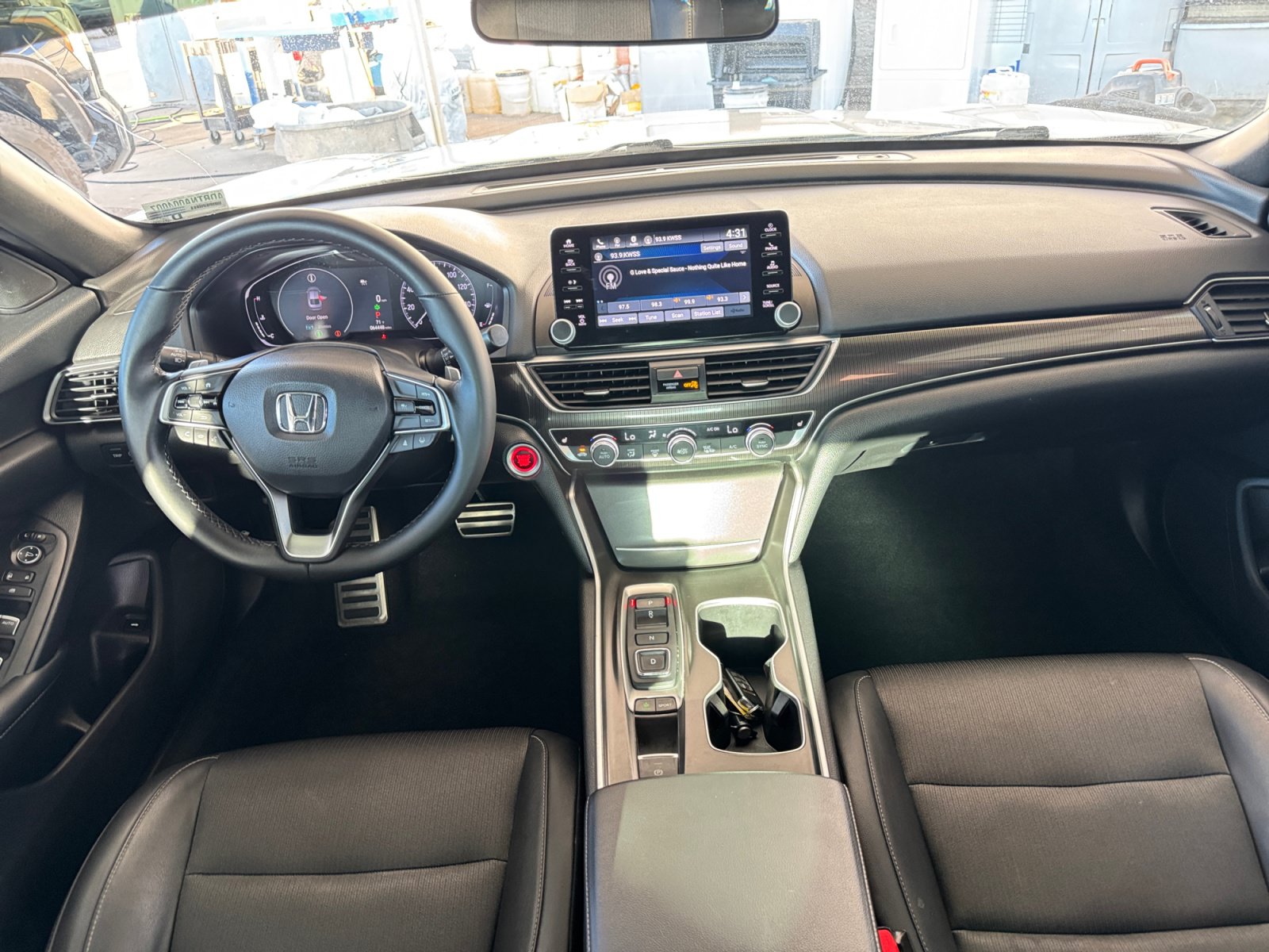 Used 2022 Honda Accord Sport image 30