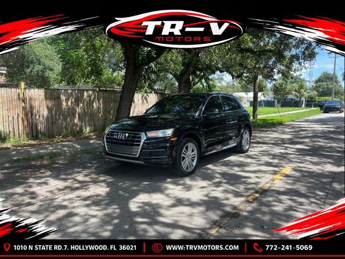 Used 2019 Audi Q5 2.0T Premium w/ Convenience Package AWD/4WD image 1