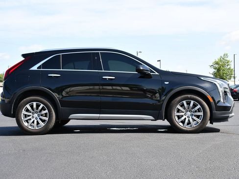 Used 2019 Cadillac XT4 Premium Luxury w/ Cold Weather Package AWD/4WD image 8