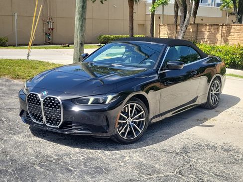 Used 2025 BMW 430i Convertible image 1
