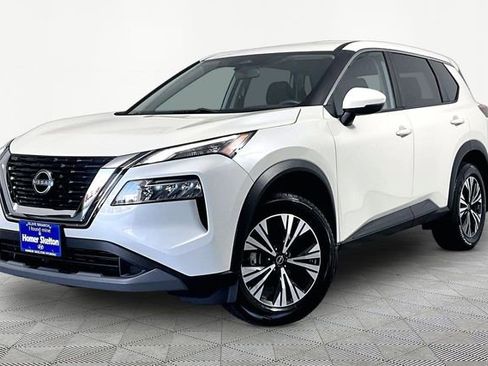 Used 2023 Nissan Rogue SV AWD/4WD image 2