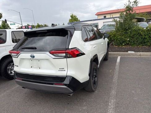 Used 2021 Toyota RAV4 XSE AWD/4WD image 7