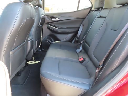 Used 2023 Buick Encore GX Select image 13