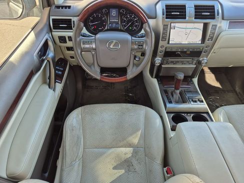 Used 2013 Lexus GX 460 Base image 21