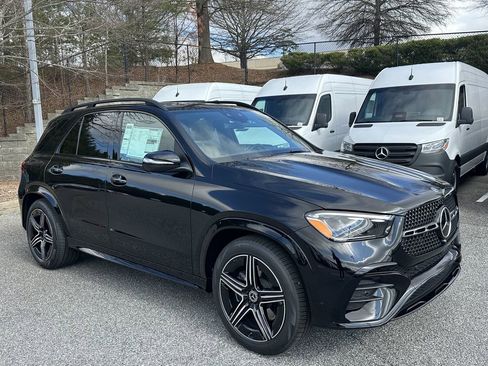 New 2026 Mercedes-Benz GLE 450 GLE 450 image 2