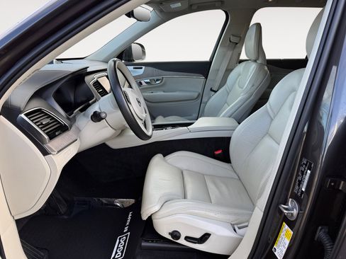 Used 2023 Volvo XC90 T8 Ultimate w/ Protection Package Premier image 10