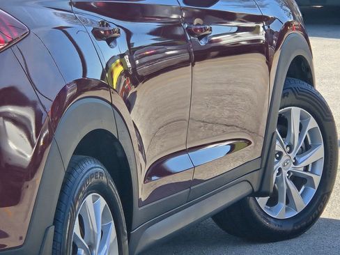 Used 2020 Hyundai Tucson SE image 16