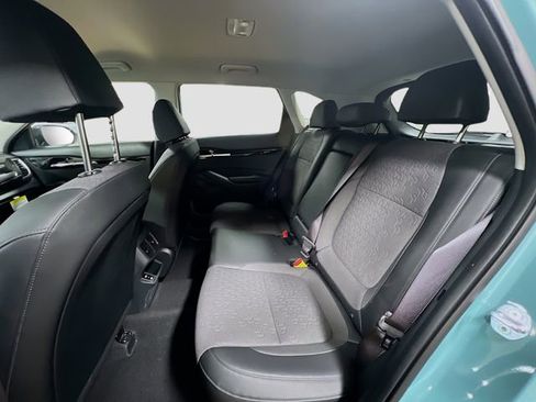 New 2026 Kia Seltos S FWD image 24