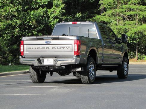 Used 2022 Ford F250 Lariat w/ Lariat Value Package AWD/4WD image 10