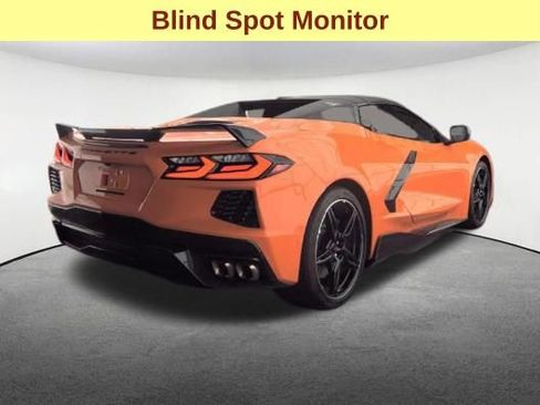 Used 2024 Chevrolet Corvette Stingray Premium Conv w/ Z51 Performance Package RWD image 5