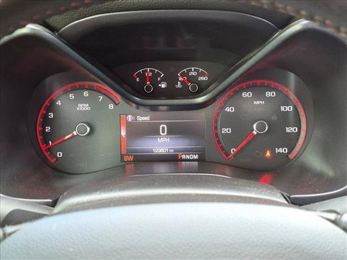Used 2015 GMC Canyon SLE w/ All-Terrain Package RWD image 3