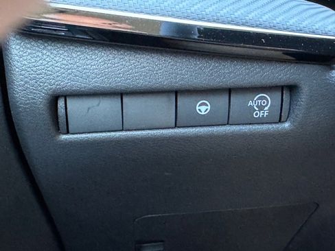 New 2026 Nissan Kicks SR image 13