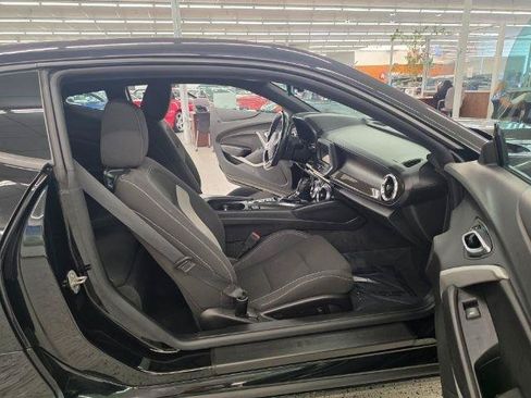 Used 2019 Chevrolet Camaro LS RWD image 28