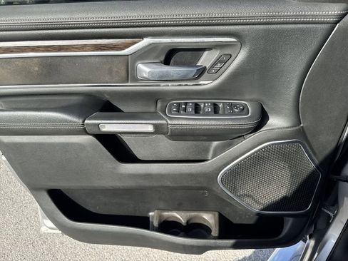 Used 2019 RAM 1500 Laramie image 27