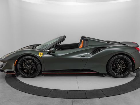 Certified 2020 Ferrari 488 Pista Spider RWD image 3