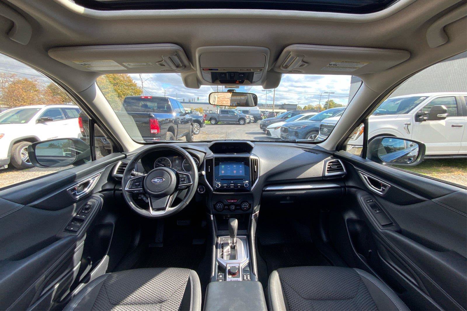 Used 2021 Subaru Forester Premium AWD/4WD image 30