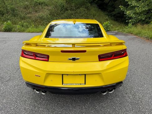 Used 2017 Chevrolet Camaro SS RWD image 7