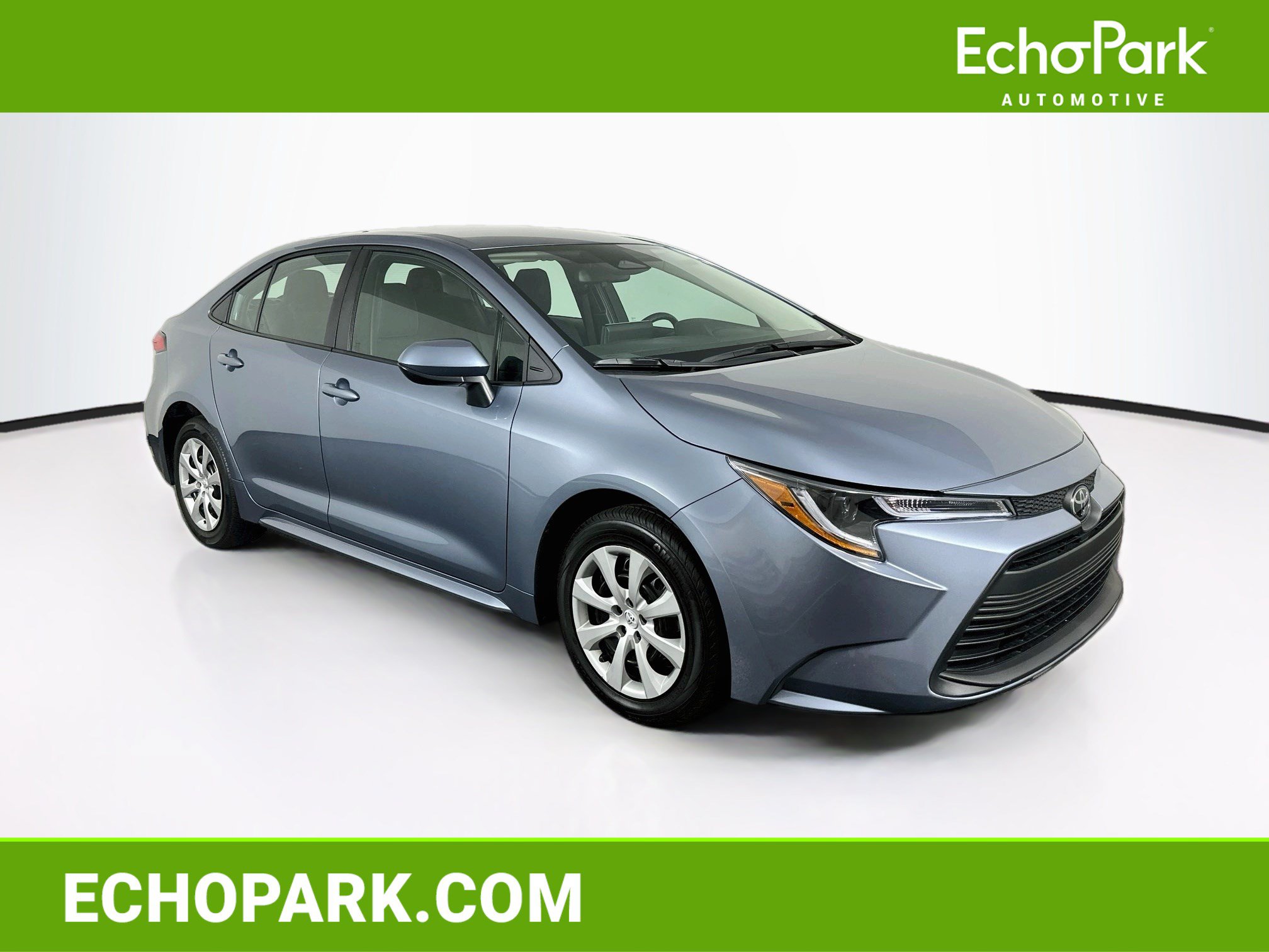 Used 2026 Toyota Corolla LE FWD image 1