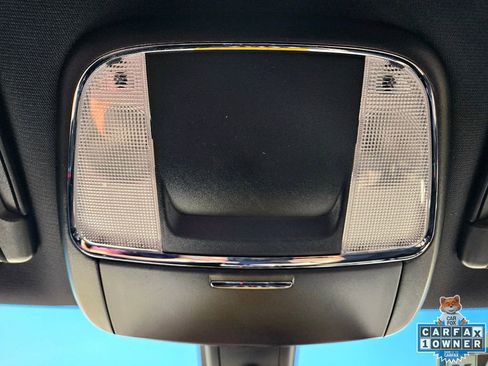 Used 2023 Dodge Charger SXT image 34