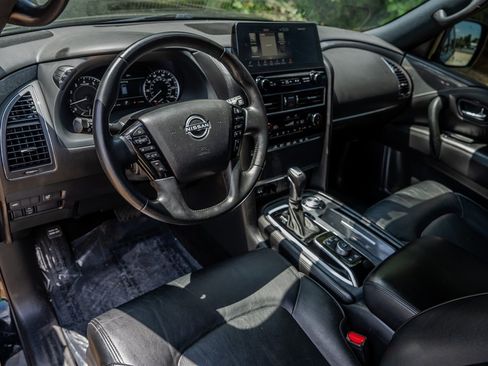 Used 2022 Nissan Armada SL w/ Midnight Edition Package RWD image 15