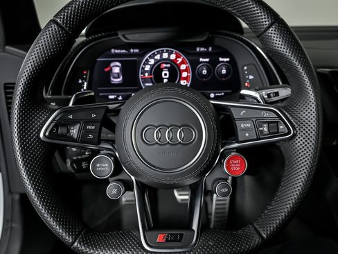 Used 2020 Audi R8 V10 performance image 30