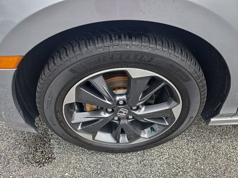Used 2022 Honda Odyssey Elite image 17
